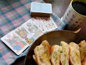 臼村さおり_カフェモフリーでのタロット占い